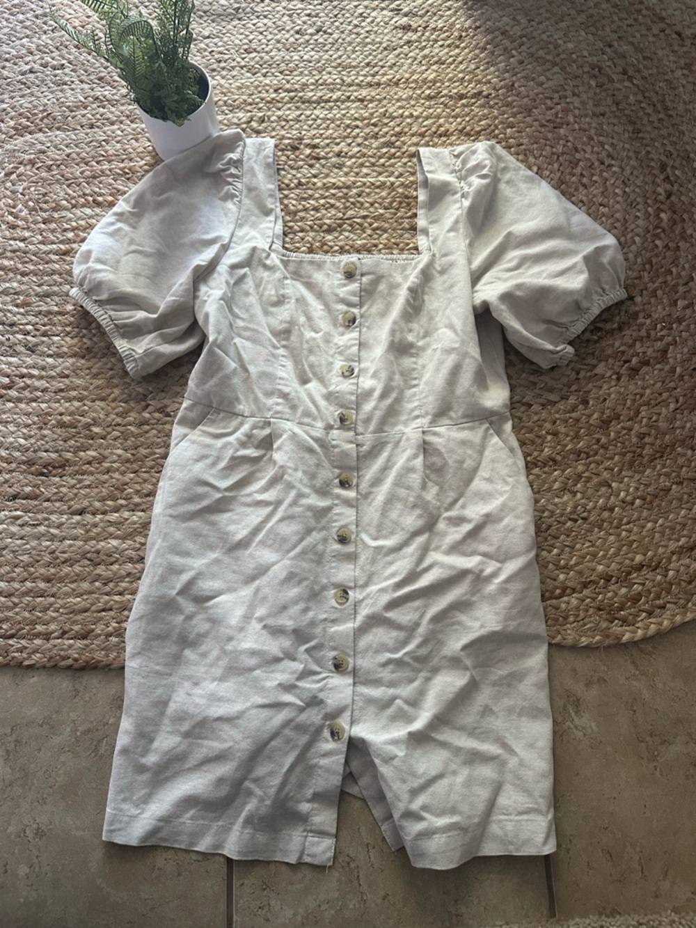 BUTTON DOWN POOF SLEEVE MINI DRESS